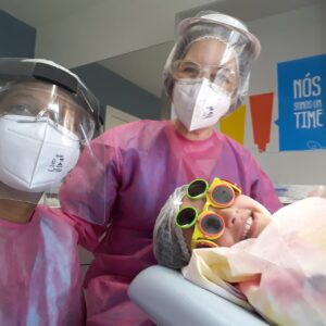 O Consultório Mônica Barreto se adequou para os atendimentos odontológicos com os novos protocolos de biossegurança